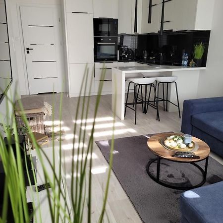 Apartament Portowy Wilkasy Exteriör bild