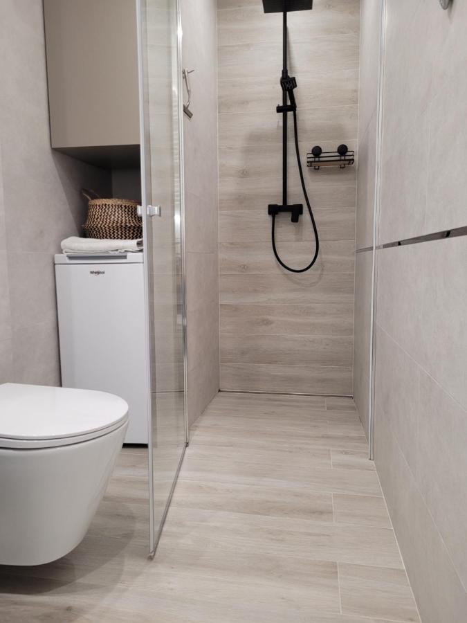 Apartament Portowy Wilkasy Exteriör bild